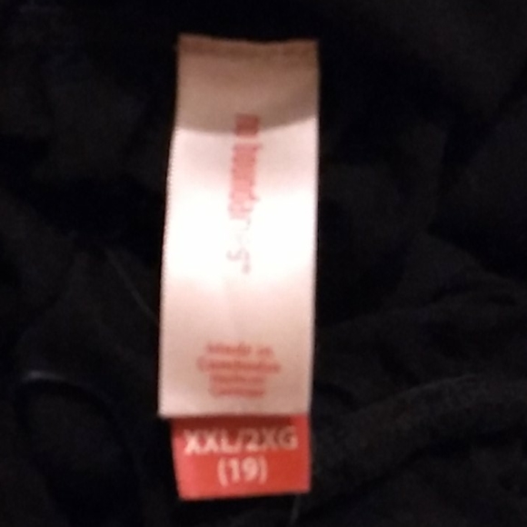 Halter black dress - Picture 3 of 3